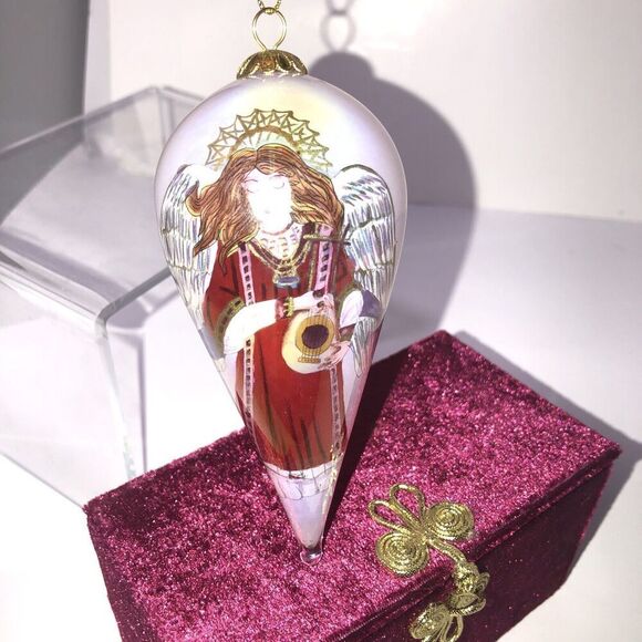 Li Bien WINGED ANGEL Reverse Hand Painted Glass Ornament 2003 pier one 1pc - Picture 3 of 7